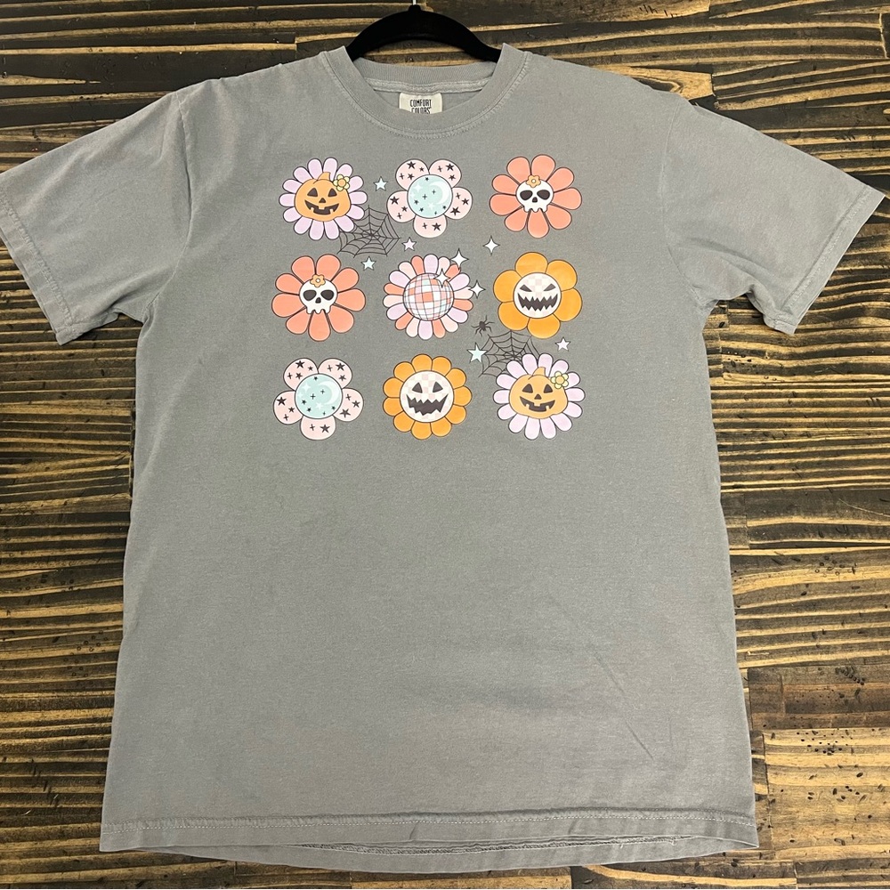 Comfort Colors Gray and Orange Short Sleeve Tee with Floral Graphics